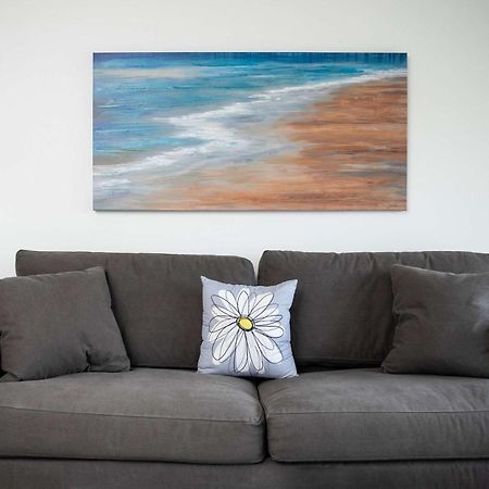 Beach Living At Plantation Village Blgs George Town Esterno foto